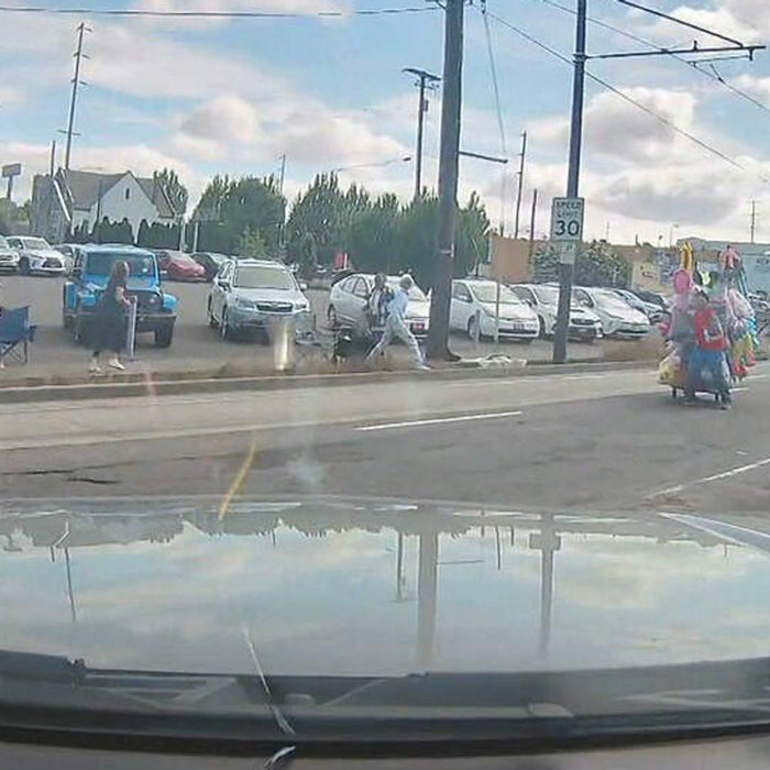 Decisive Dash Cam Footage Show’s Road Rager Plowing Through Portland Parade - - BlackboxMyCar Canada