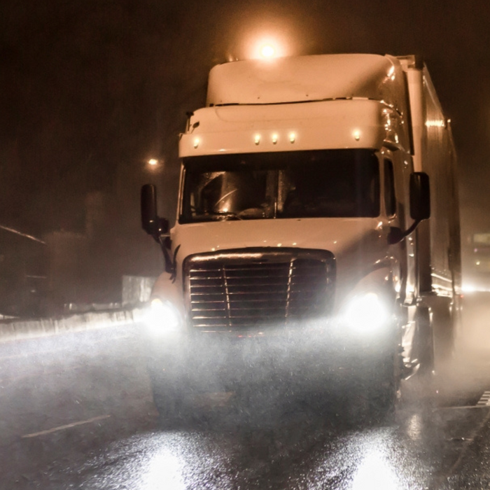 Why Every Delivery Driver Needs a Dash Cam for Late-Night Runs cover image