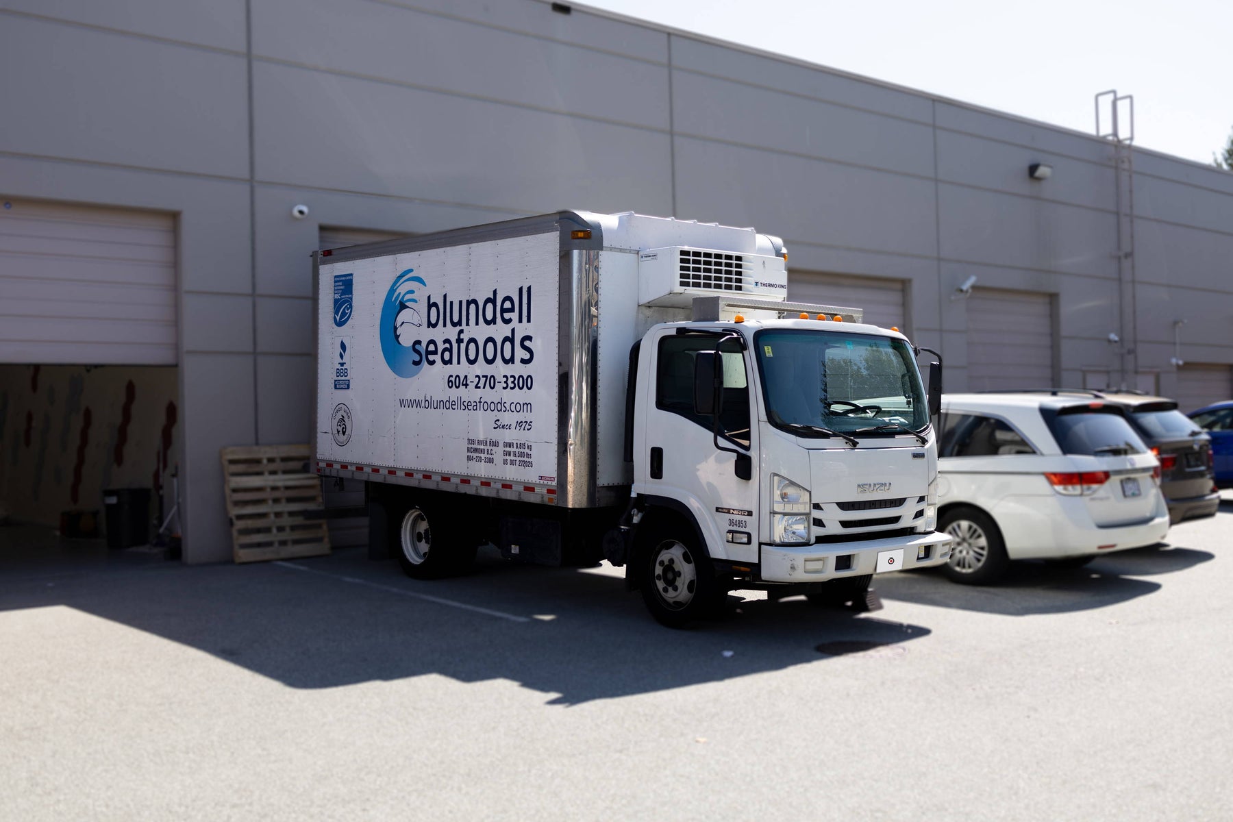 Installing a VIOFO WM1 1-Channel Dash Cam into a 2019 Isuzu NRR for Blundell Seafoods cover image
